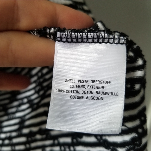 Anthropologie Postmark Black White Printed Tee Short Sleeve Floral XS - Picture 2 of 6